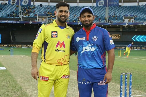 The duo was seen to have some good time in the middle after the toss of Match 51 of IPL 2021 between Delhi and Chennai. (IPL Photo)
