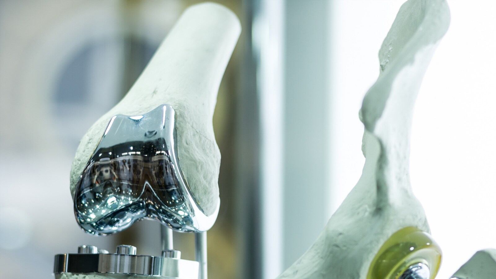 Types of penile prosthesis implant image