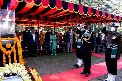 Swarnim Vijay Mashal was honoured at Army Heritage Museum by Lt Gen JS Sandhu and other senior veterans.(Image: Twitter)
