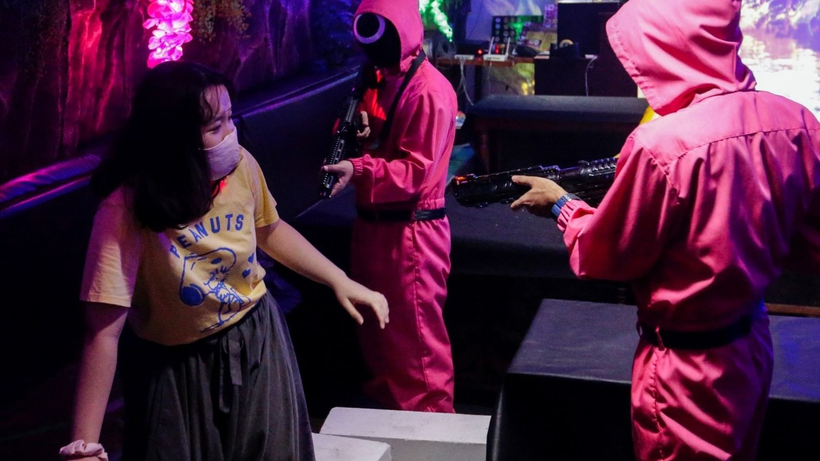 In Photos: Indonesian Cafe Lets Patrons Play Netflix's New Thriller