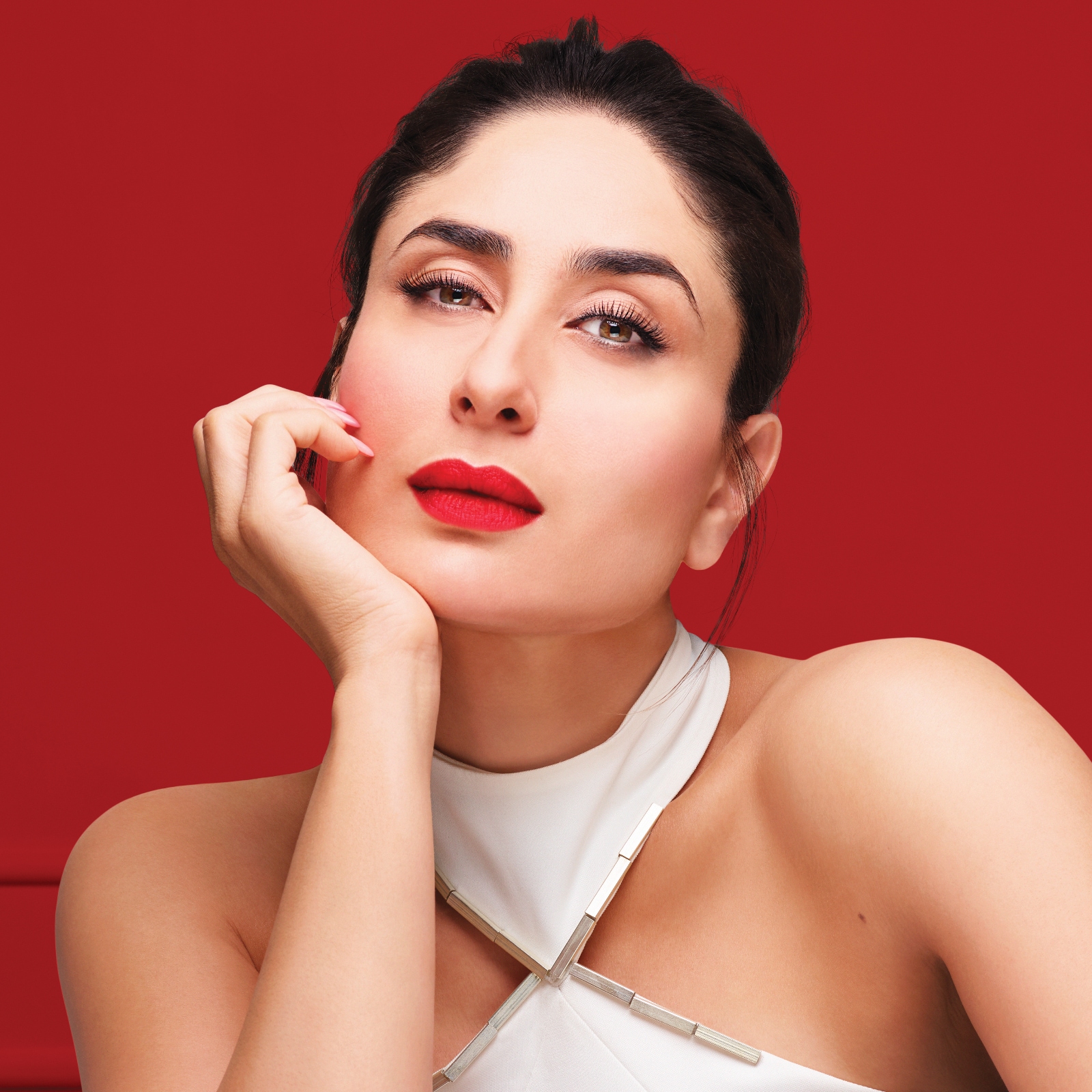 Kareena Ke Sexy Video - Lakme Fashion Week: Kareena Kapoor Khan to Make Sustainability Look Sexy at  the Grand Finale - News18
