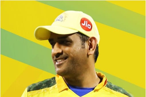 MS Dhoni steps down as CSK Captain (Image: Twitter/@IPL)
