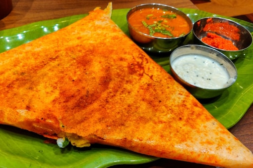 The Mysore Masala Dosa is perhaps the most popular Karnataka food. (Representative Image: Shutterstock)
