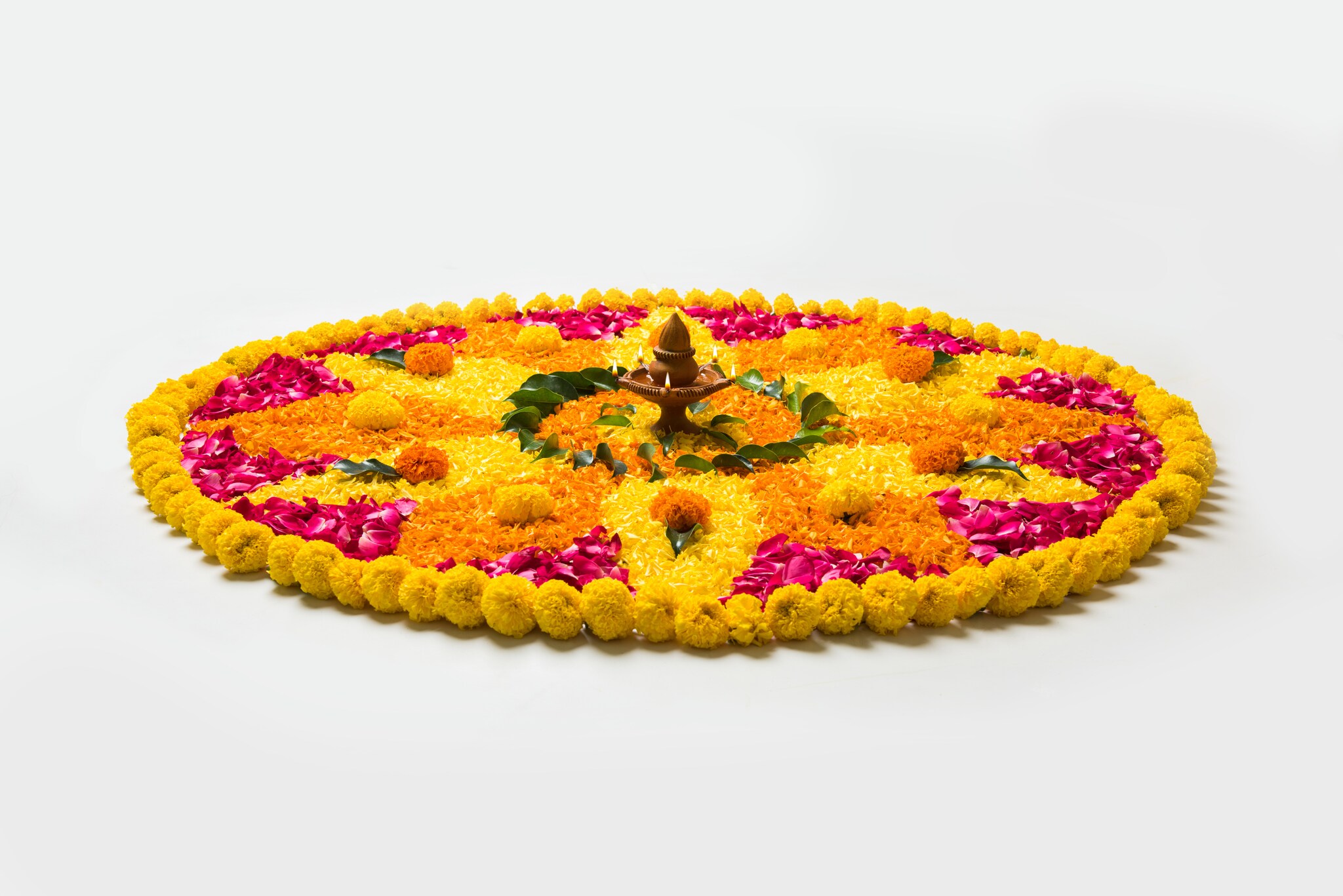 इन DIY सजावट विचारों के साथ अपने होम फेस्टिवल को तैयार करें; चित्र देखें (प्रतिनिधि छवि: शटरस्टॉक)