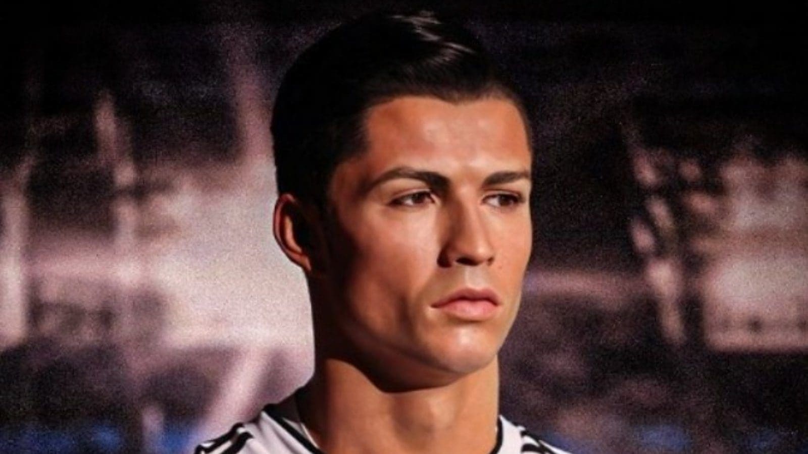 Dubai’s Madame Tussauds to Soon Change Cristiano Ronaldo’s Wrong Jersey