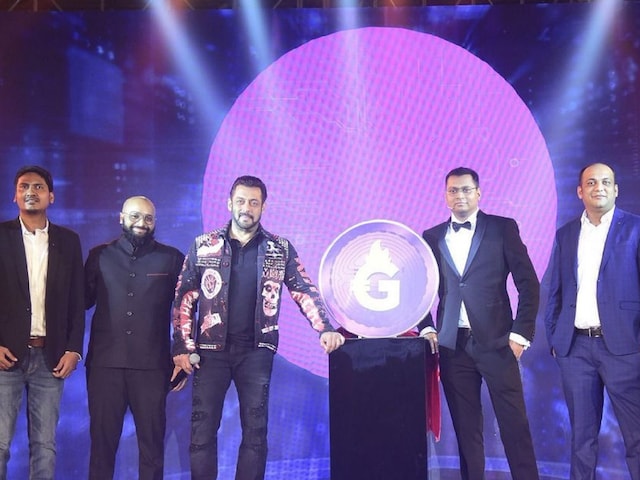 Salman Khan unveiled GARI — India's first ever crypto token launched by Chingari. Photo: Chingari Official Page