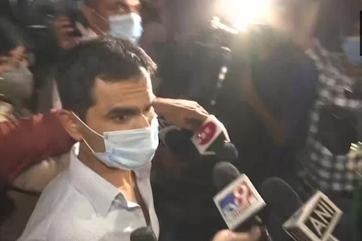 NCB Mumbai Zonal Director Sameer Wankhede reaches Delhi amid allegation of payoff in the drugs case. (Image: ANI Twitter)