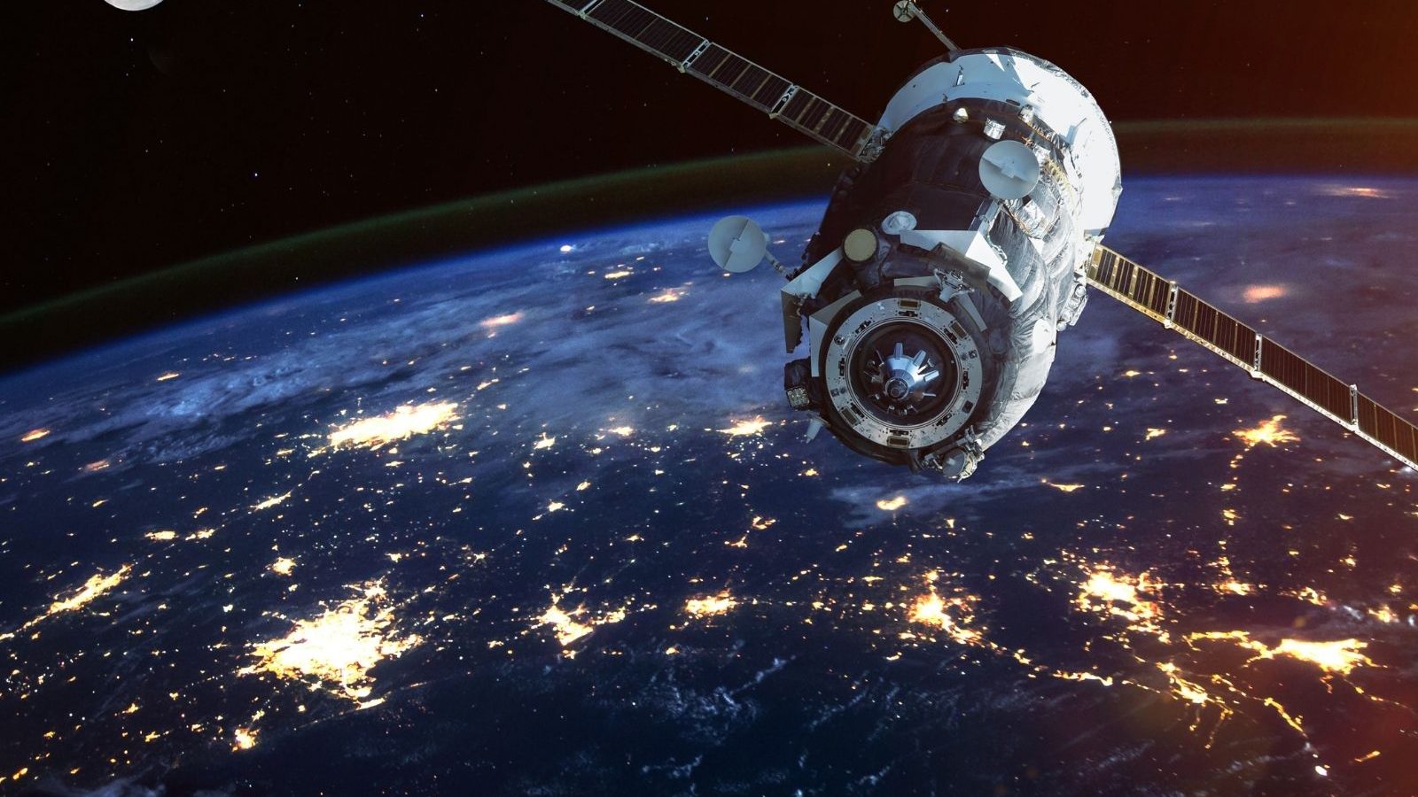 How Many Satellites are Orbiting the Earth Right Now? The Correct