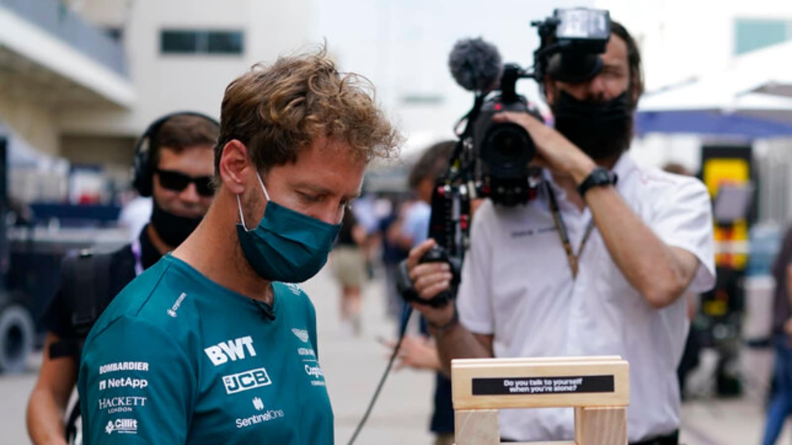 F1, US Grand Prix: Sebastian Vettel to Take Grid Penalty in Aston Martin after Engine Change