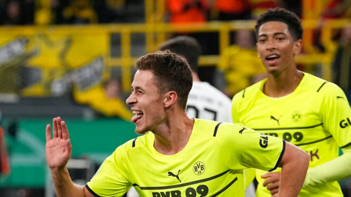 Thorgan Hazard Scores 2, Leads Borussia Dortmund into 3rd Round of German Cup