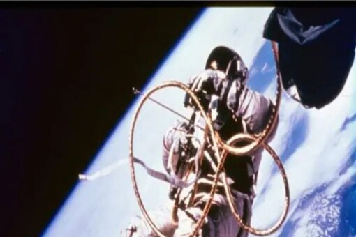The crew visited the first-ever space station and died when their capsule lost pressure.