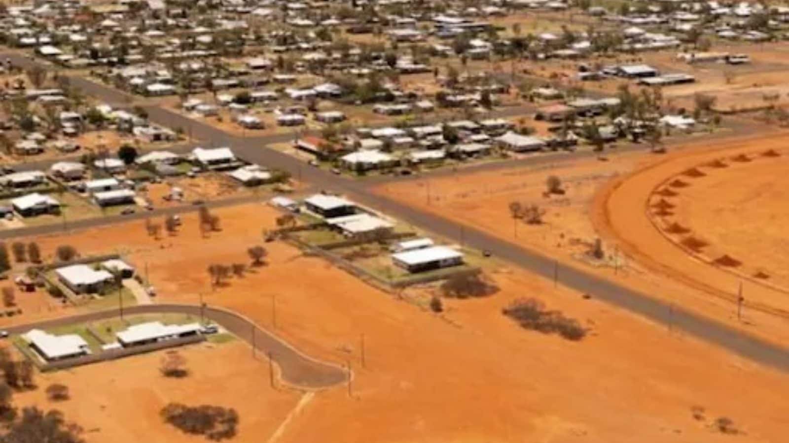 Australia's Tiny Outback Town Overwhelmed By Response To Free Land Offer
