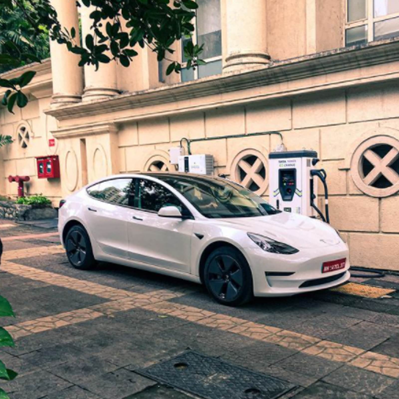 Tesla Model 3 Electric Sedan Spotted Charging in Mumbai, See Pics - News18