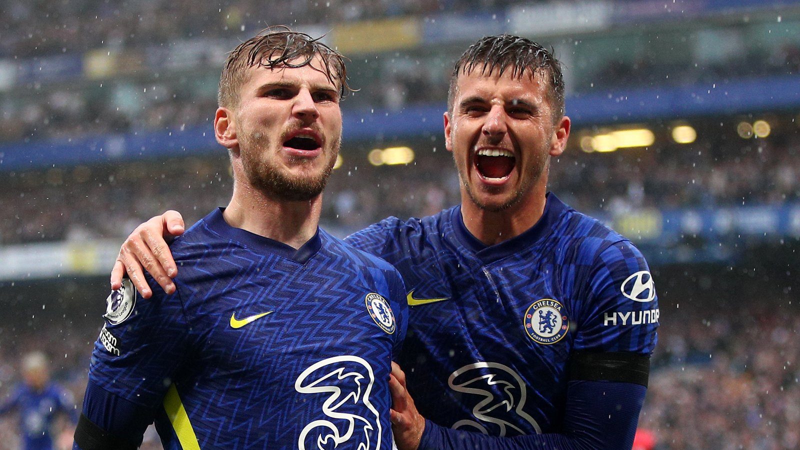 Chelsea Beat 10-man Southampton 3-1 to Got Top of Premier League Table