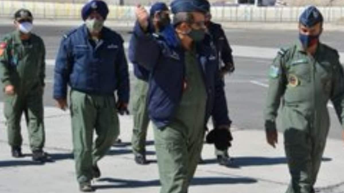 Air Chief Marshal VR Chaudhari Visits Leh Station to Take Stock of IAF's Operational Readiness