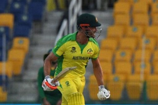 marcus Stoinis reacts after Australia defeat South Africa by 5 wickets in the T20 World Cup 2021 Super 12 opener