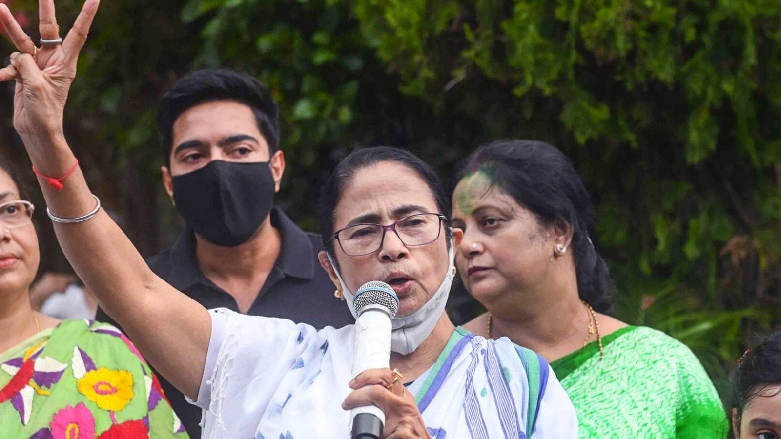 After Mamata's Victory, BJP Expects More Defections to Trinamool Congress