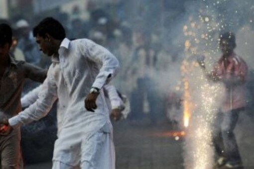 SC said any lapse on part of States, agencies and UTs in implementing a ban on firecrackers shall be viewed very seriously. (AFP)