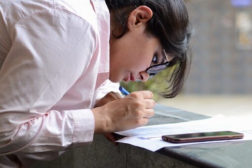 Candidates must note that they will have to download the fresh admit card that would be issued on the official website on October 26.  (Representational Image)