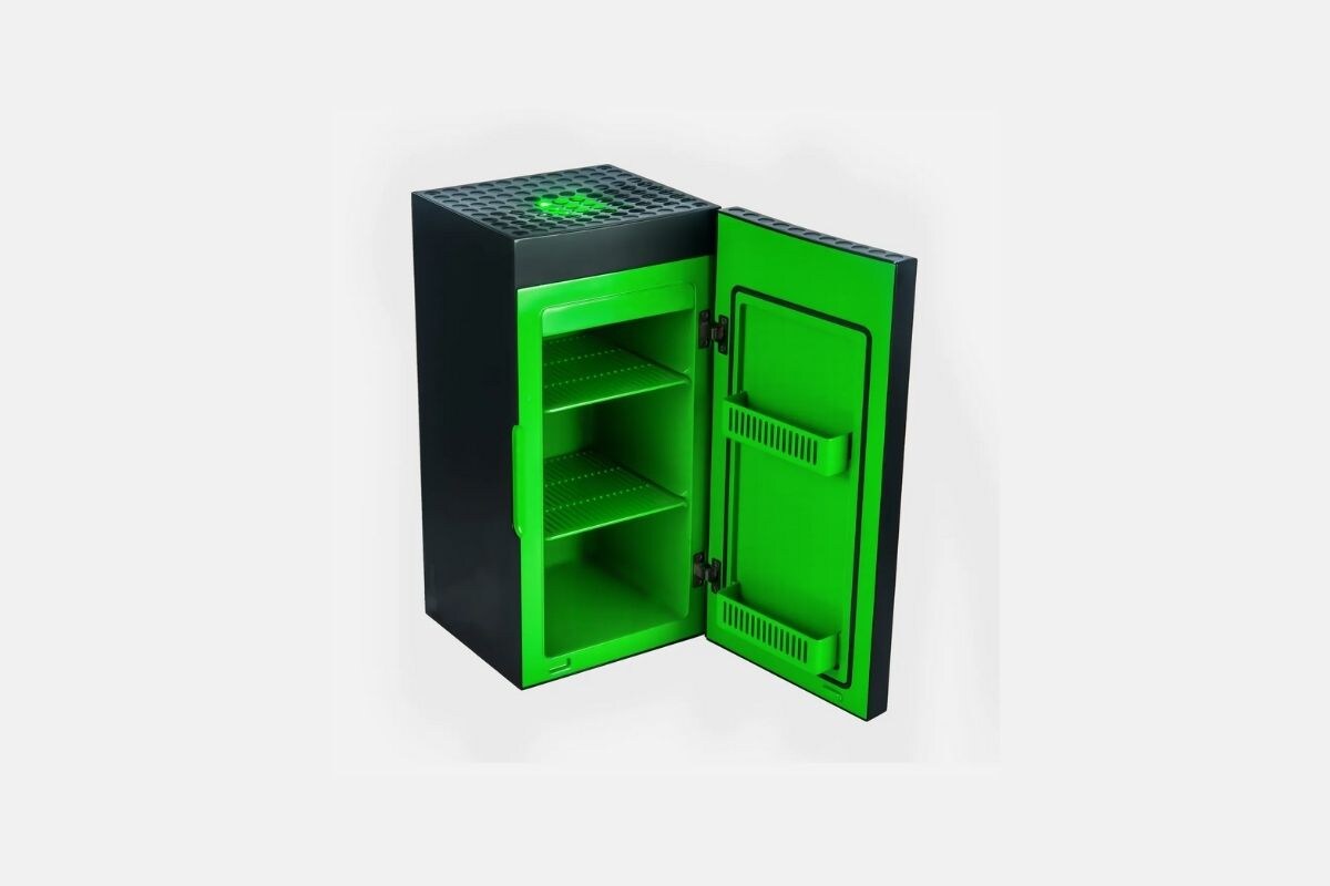 In Photos Xbox Mini Fridge That Was Inspired By A Meme Going On Pre