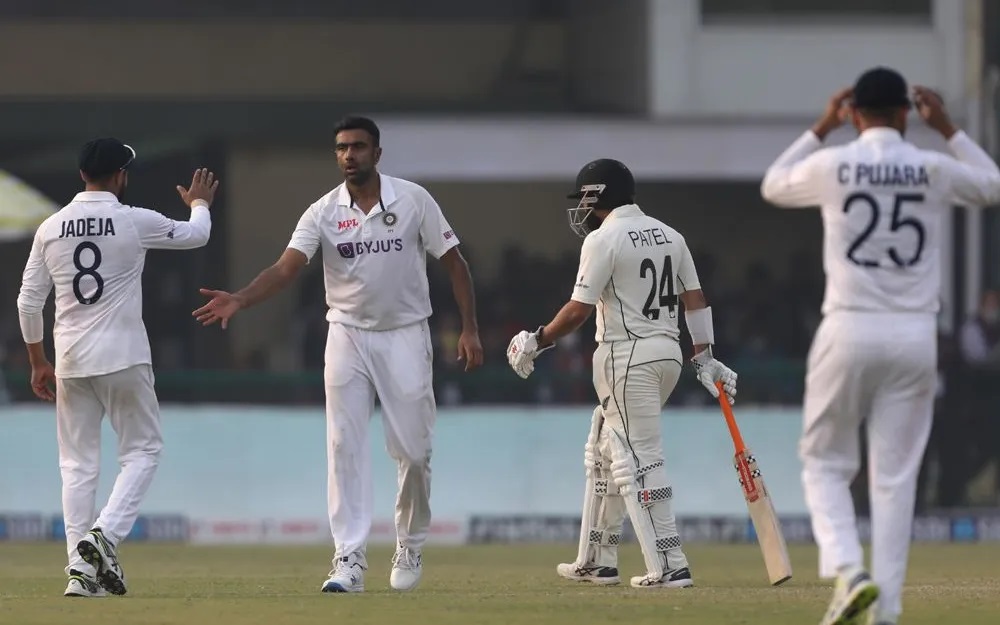 ravichandran ashwin takes his third wicket in ajaz patel