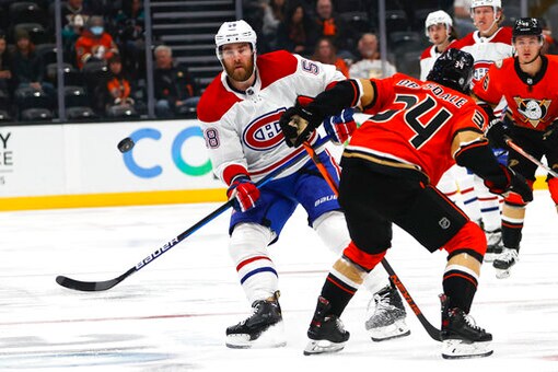Getzlaf Breaks Tie With Selanne For Ducks' Points Record