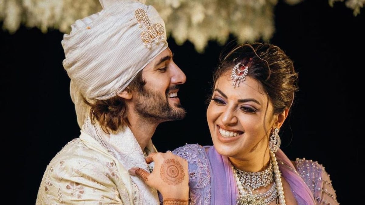 Aditya Seal's Sweet Gesture Leaves Anushka Ranjan Teary-eyed at Their Wedding; Watch Video