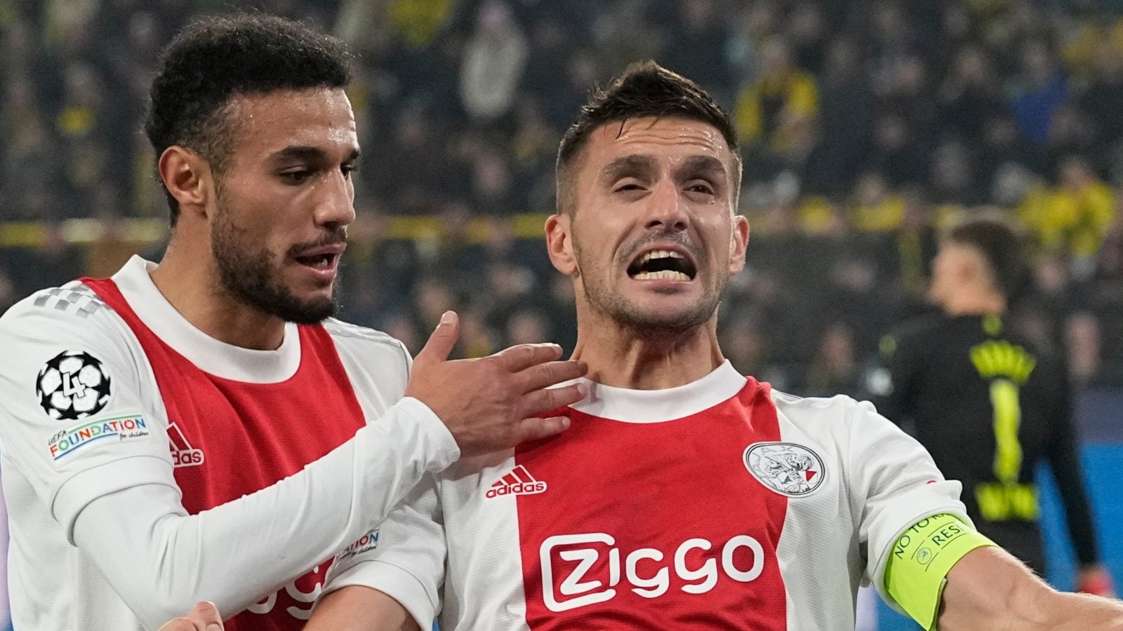 Ajax Amsterdam Seeks to Secure Players Like Hakim Ziyech