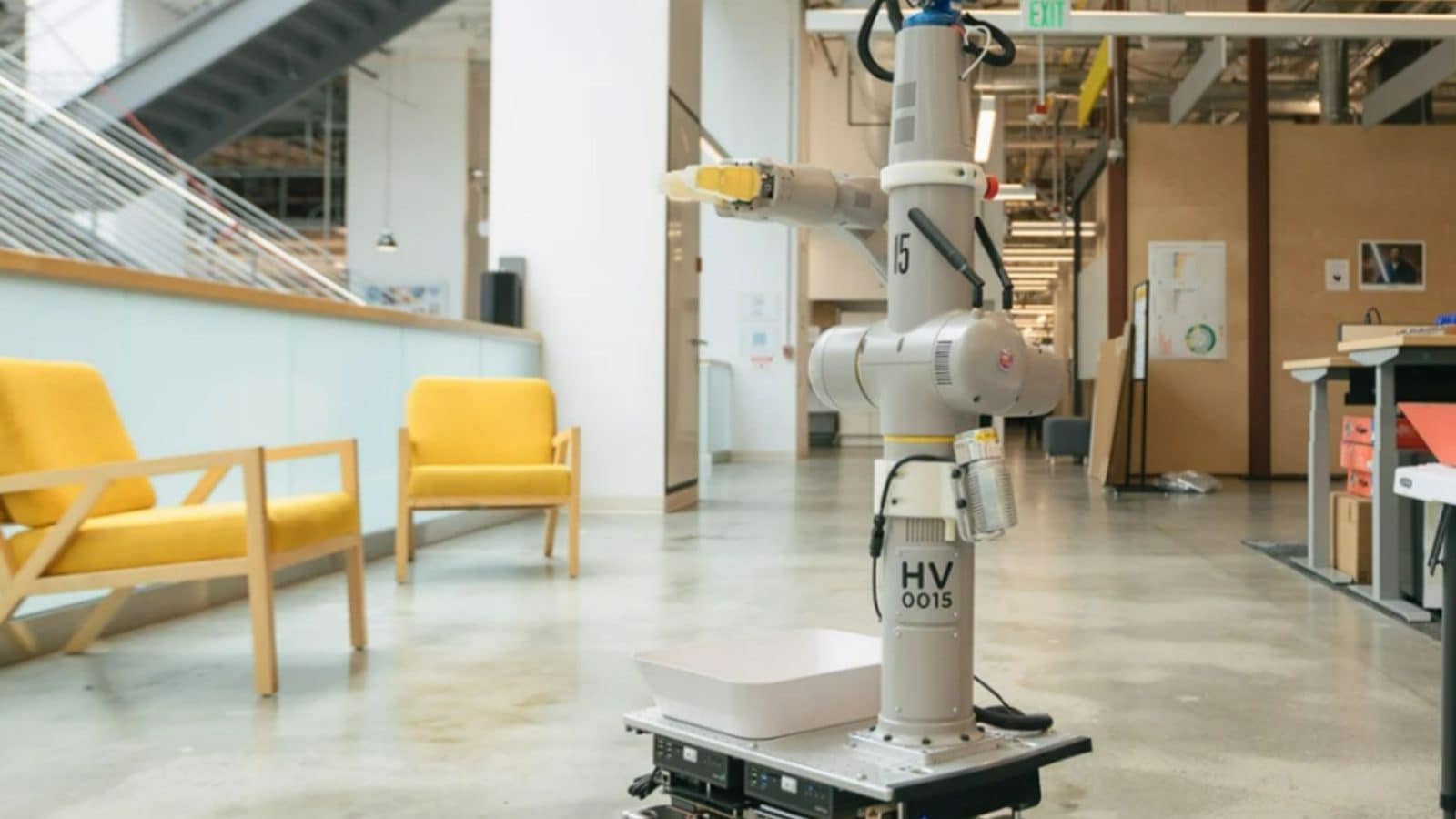 Alphabet Deploys 100 ‘Everyday Robots’ That Can Open Doors, Clean Cafeteria Tables