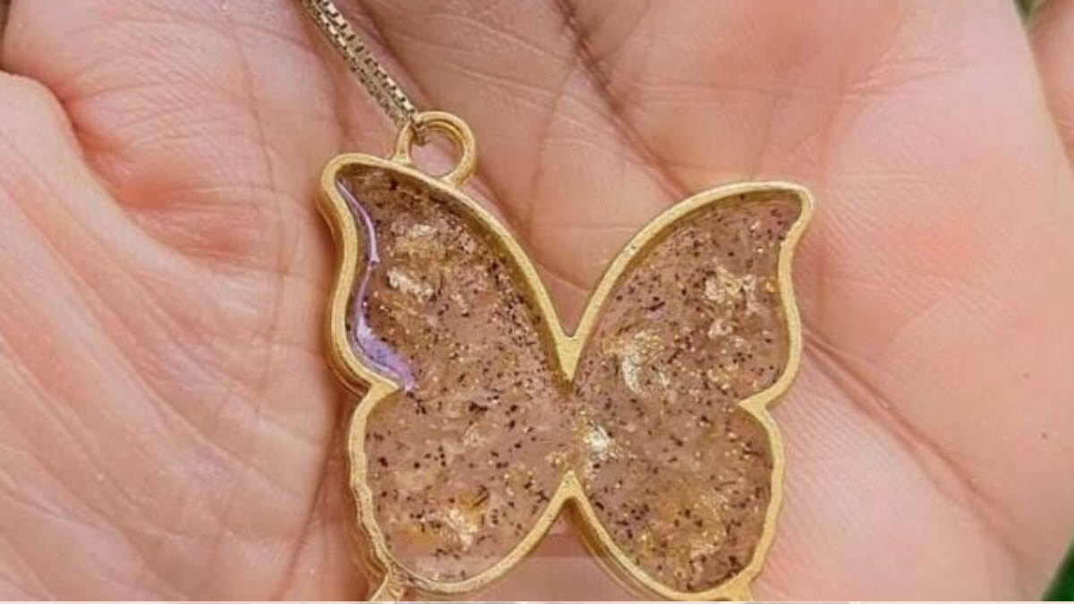 Pendants to Earrings, Karnataka Woman Turns Breast Milk into Jewellery