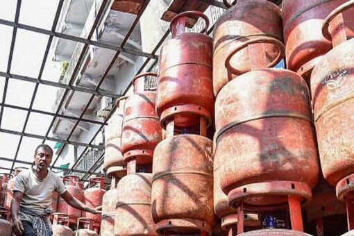 11 migrant labourers were injured after cooking gas exploded. (Representational Image: PTI)