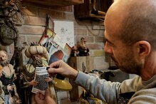 The Three Wise Men Get Covid-19 Green Pass in Naples Ahead of Christmas