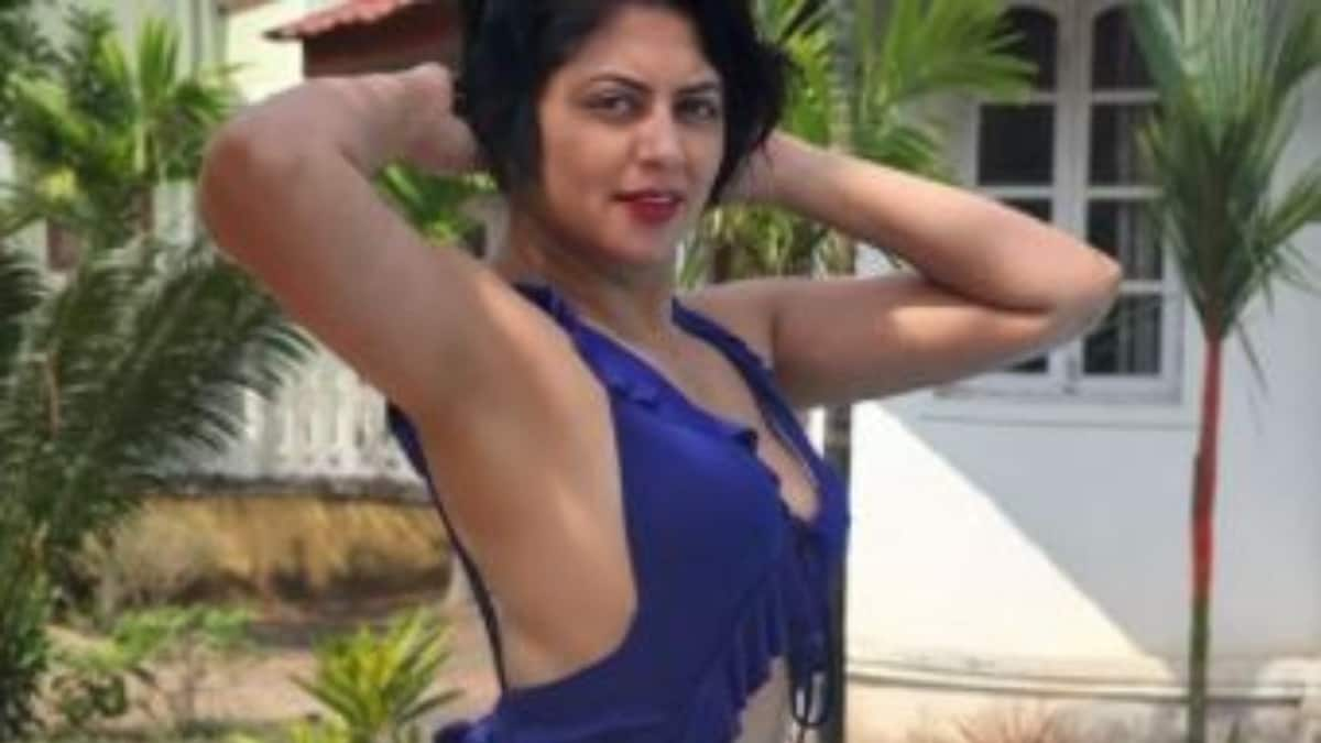 Kavita Kaushik Flaunts New Haircut in a Blue Swimsuit in New Pic on Instagram