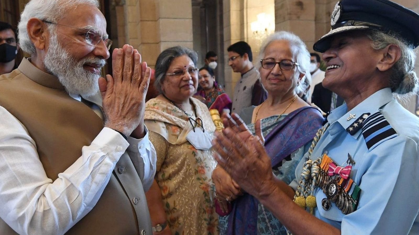 Pm Modi Meets Padma Awardees After Felicitation Ceremony 