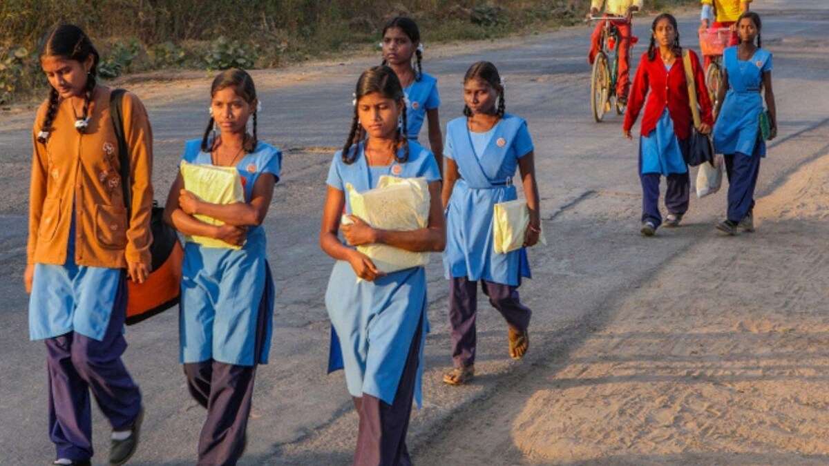 After Reopening with 100% Capacity, Madhya Pradesh Schools to Decline Student Strength to 50%