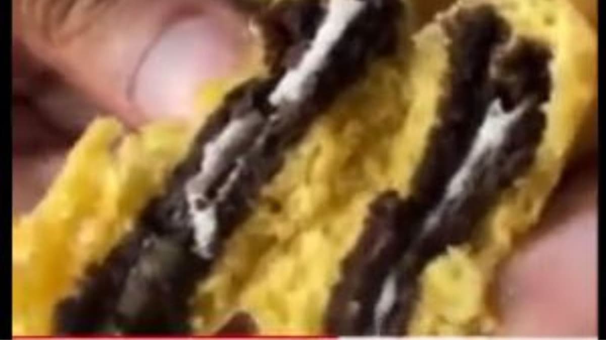 'Oreo Pakoda' is Proof the Bizzare Food Combo Trend has Gone Too Far