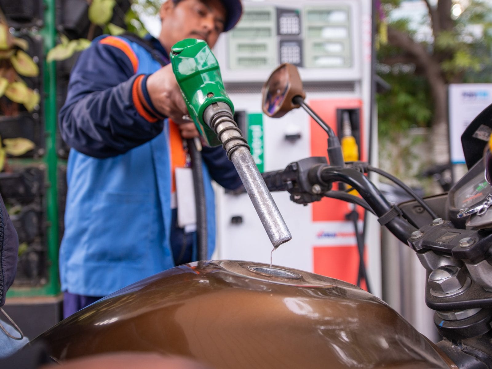 Fuel prices: Petrol Price Cut to Its Lowest Level in 2018, Diesel Rates at  9-Month Low