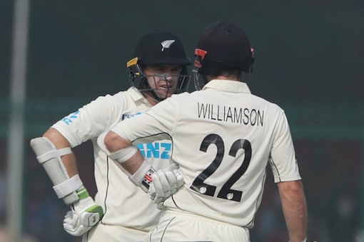 Tom Latham and Kane Williamsons shared a 46-run stand for the 2nd wicket before Umesh Yadav got the better of NZ skipper with a sharp in-swinger. (AP Image)