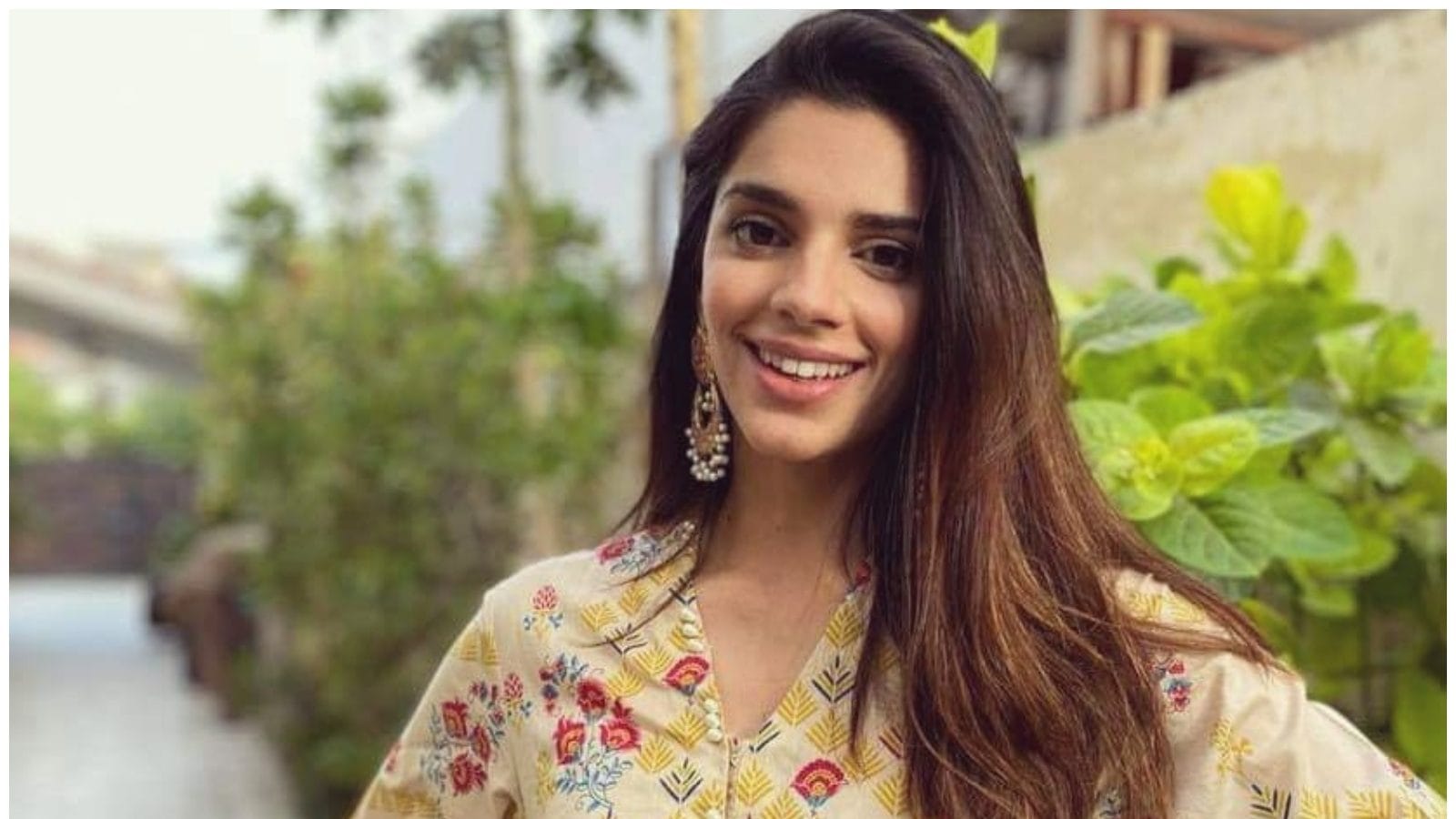 Zindagi Gulzar Hai Star Sanam Saeed Wants to Work With Aamir Khan, But Only in Indian Films, Not TV