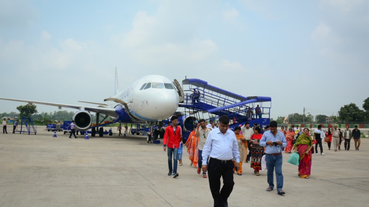 Srinagar, Jammu Airports Get Parking Facilities Approval, Night Flights Now Operational