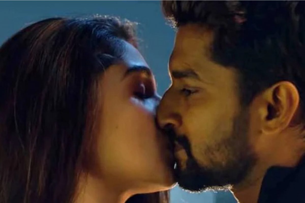 Keerthi Ka Sex - Nani, Krithi Shetty Lip Lock Scene in Shyam Singha Roy Teaser Drives Fans  Crazy - News18