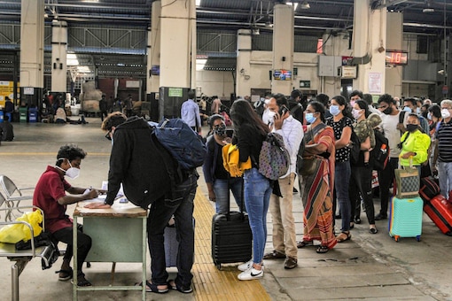  109 new cases were added to Telangana's COVID-19 tally, which rose to 6,80,662 while the toll touched 4,022 with one two more fatality in the last 24 hours.
 ( PTI Photo/R Senthil Kumar)