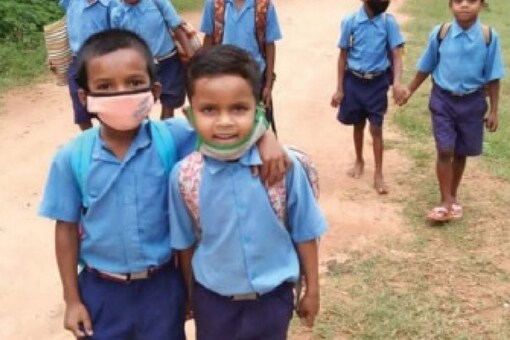 Concerned about the rise in COVID-19 cases, an association of schools in Gujarat on Friday urged Chief Minister Bhupendra Patel to consider discontinuing offline education at schools in a phased manner.(Representational Image)