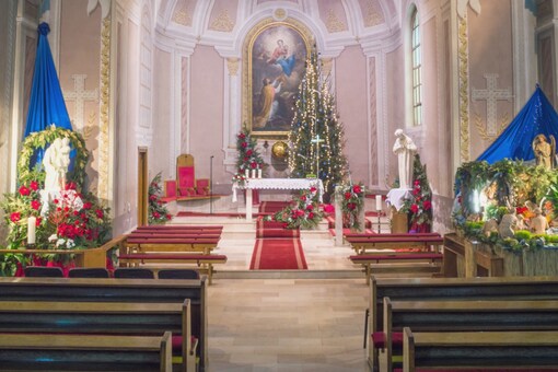 Christmas 2021: What is Midnight Mass? Why Do People Go To Church on Christmas 2021: What is Midnight Mass? Why Do People Go To Church on