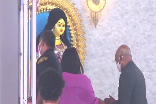 President Ram Nath Kovind inaugurates the renovated Ramna Kali Mandir in Dhaka, Bangladesh (ANI)
