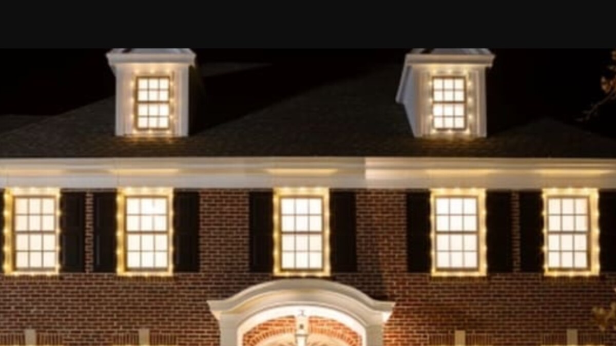 Christmas Special Airbnb Has Put up the 'Home Alone' House for Rent