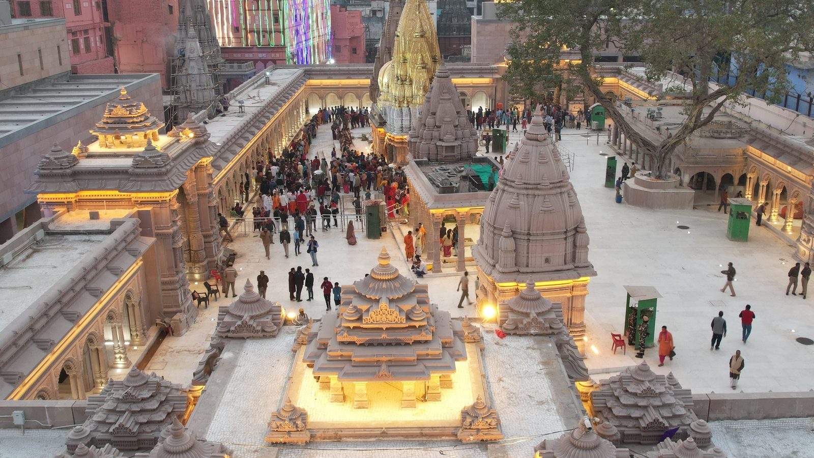 Kashi Vishwanath Temple will