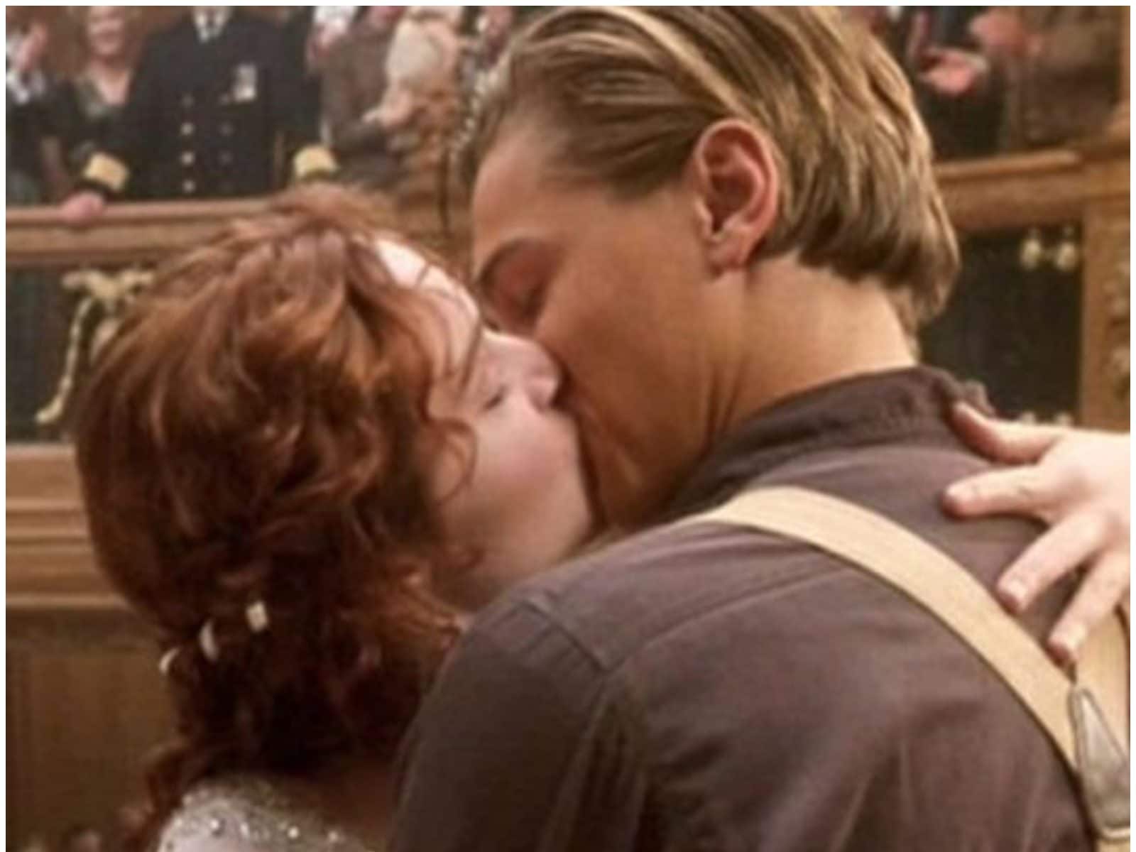 Kate Winslet Opens Up on Doing Intimate Scenes in Titanic with Leonardo  DiCaprio: 'It was Really Amazing' - News18