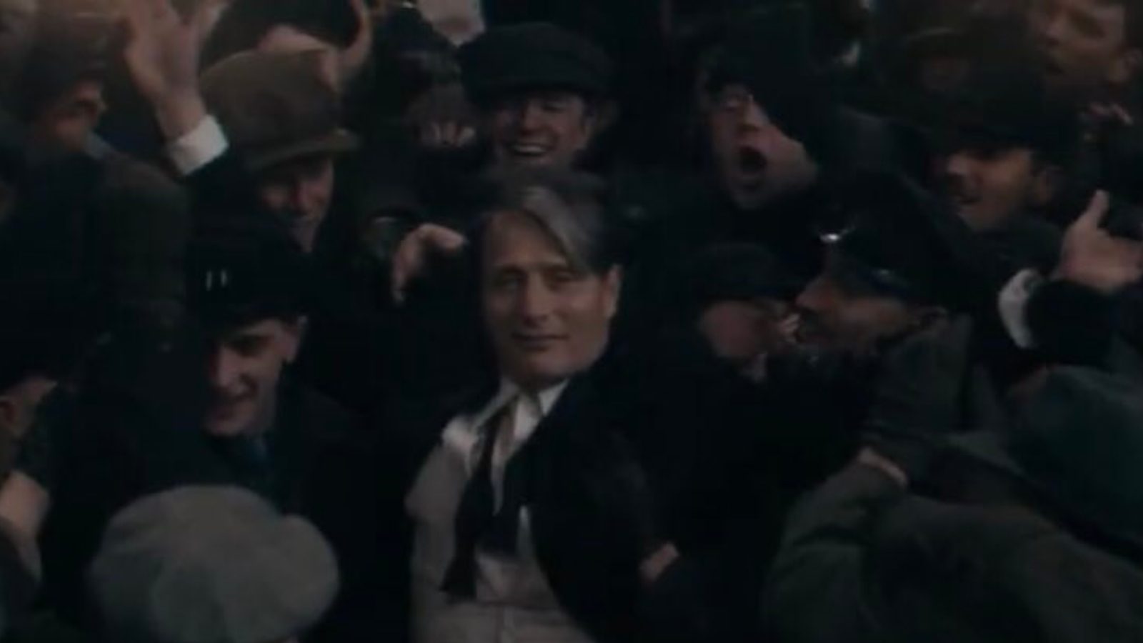 Fans Get A Glimpse Of Mads Mikkelsen As Gellert Grindelwald In First