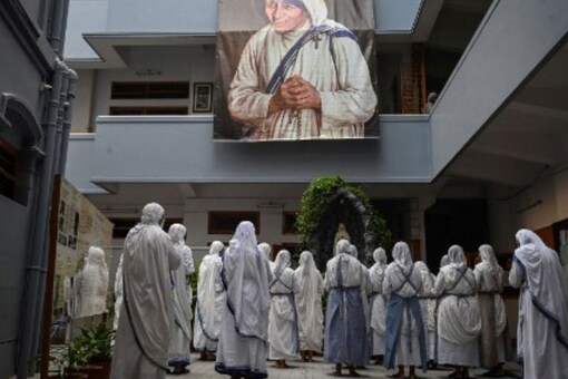 The MHA had cancelled the FCRA licence of Missionaries of Charity due to "adverse inputs", on December 27, 2021. (Image: AFP/File)